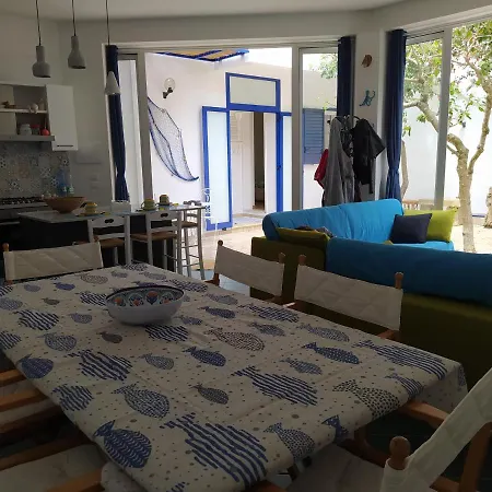Casa Blu *